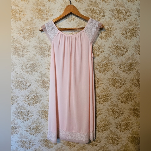 Vintage 1960's Baby Pink Nighty And Robe - Picture 8 of 10